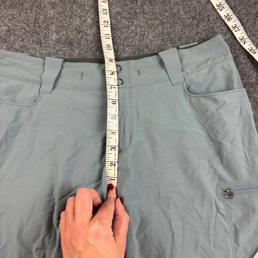 OUTDOOR RESEARCH Women’s Blue/Grey Ferrosi Cropped Pants size: 8 - Picture 7 of 8